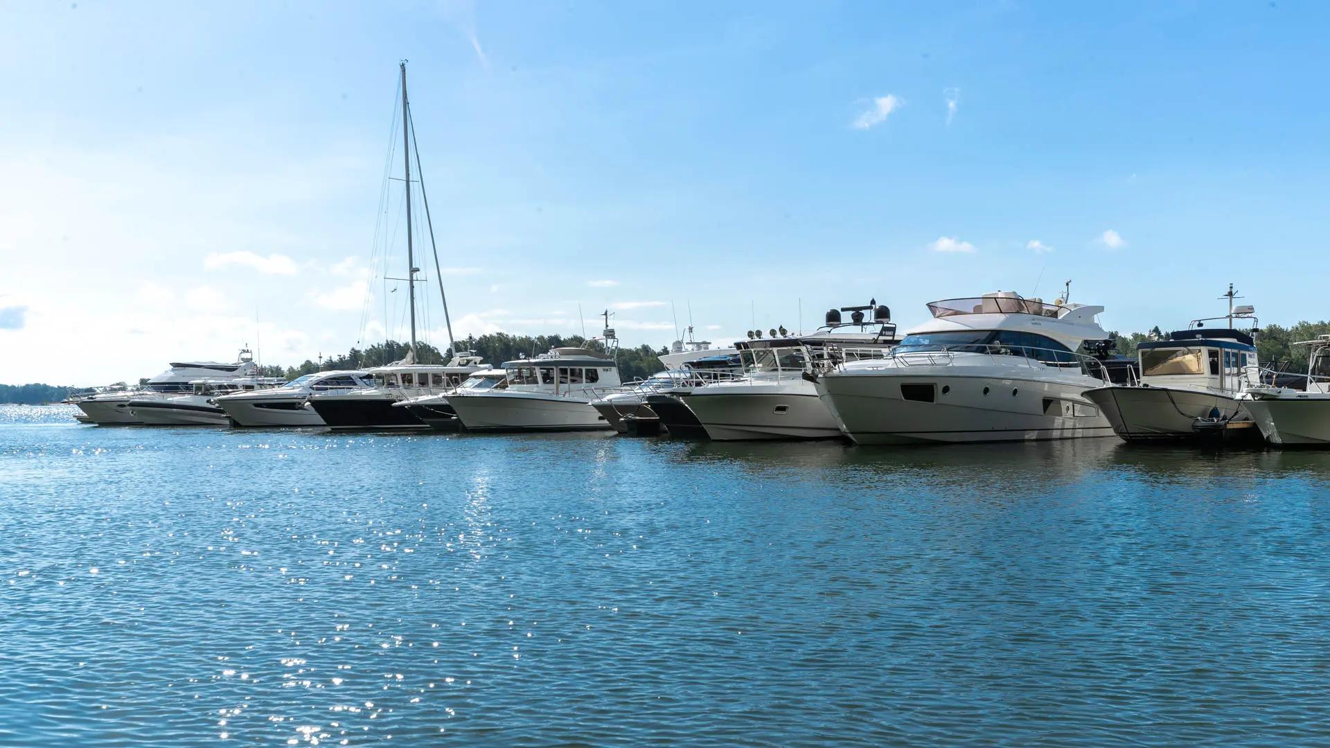 Premium Boat & Yacht Brokerage Services