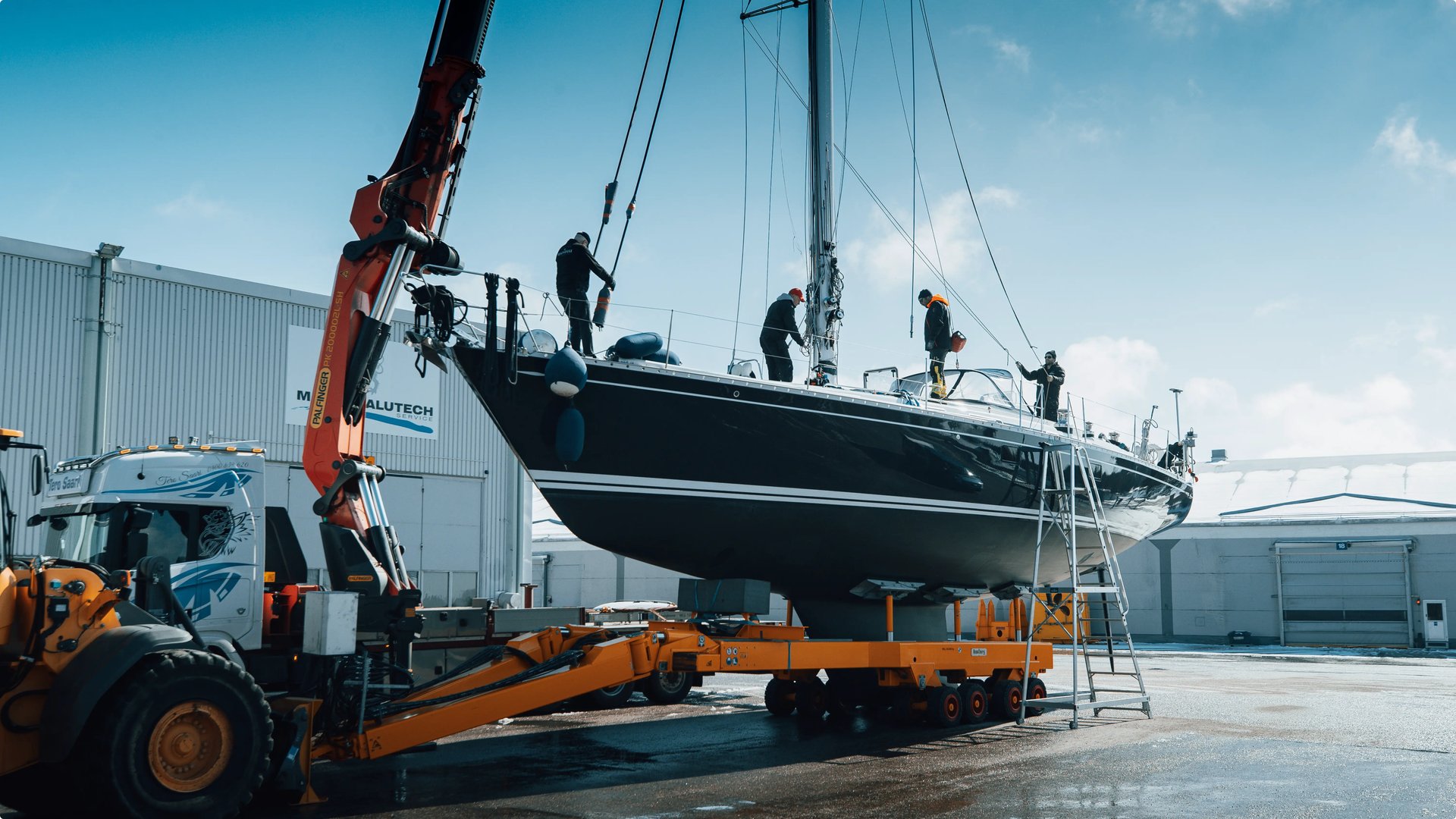 Professional boat service and winter storage at Nylunds Boathouse Hanko